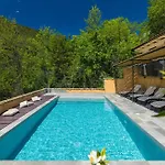 Casa Jovanin *