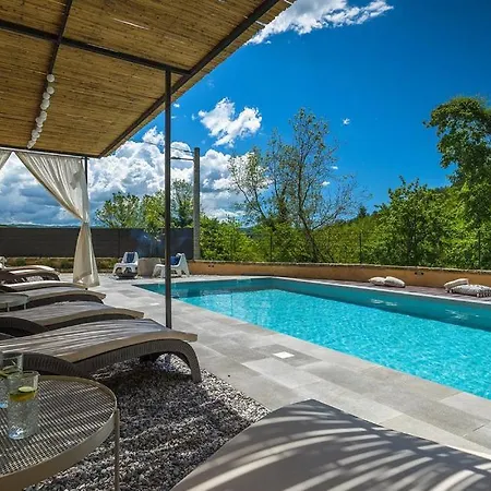 Willa Casa Jovanin *